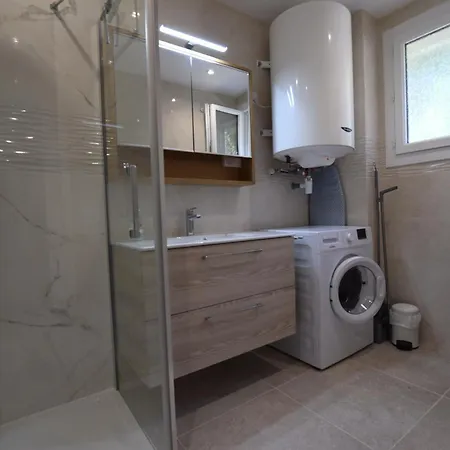 Sette B Locations T3 Bas Cavalaire-sur-Mer